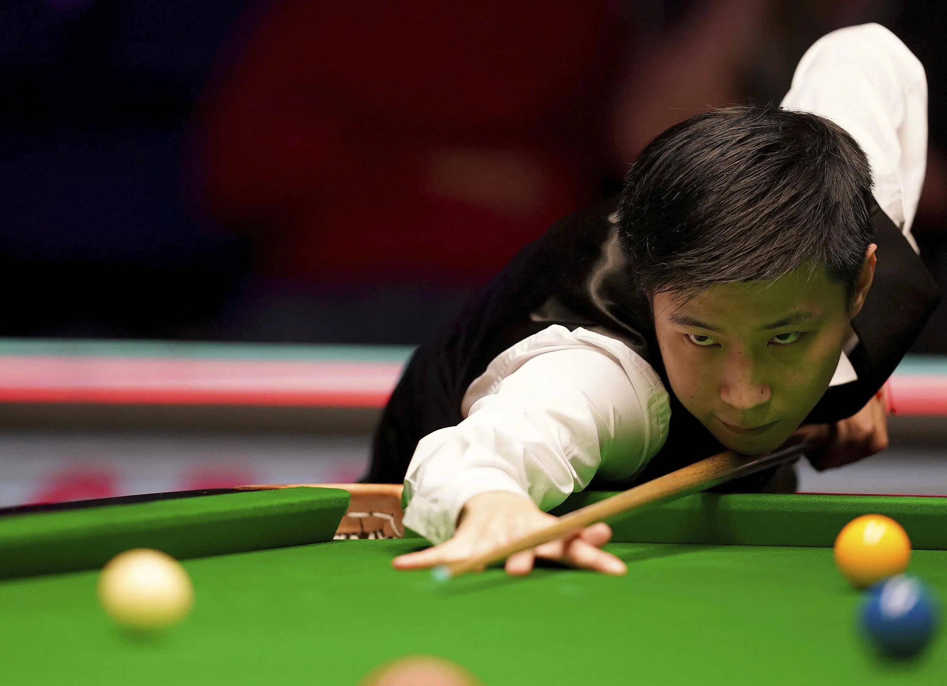 既能抢篮板 既能抢篮板