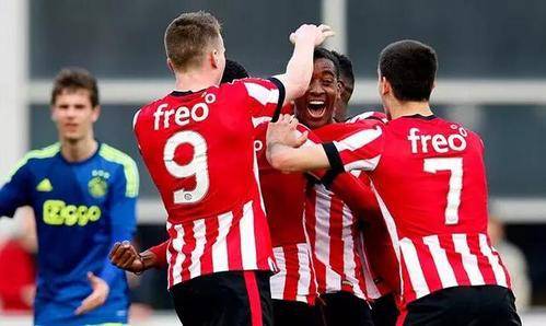 向上的氛围 向上的氛围