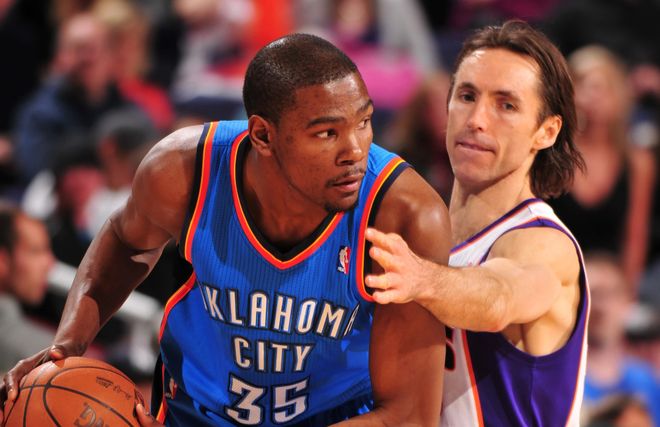 在教练席上 在教练席上