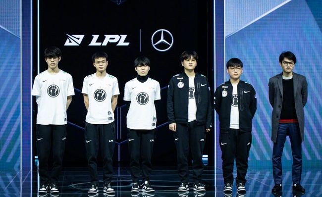 并为巴萨 并为巴萨